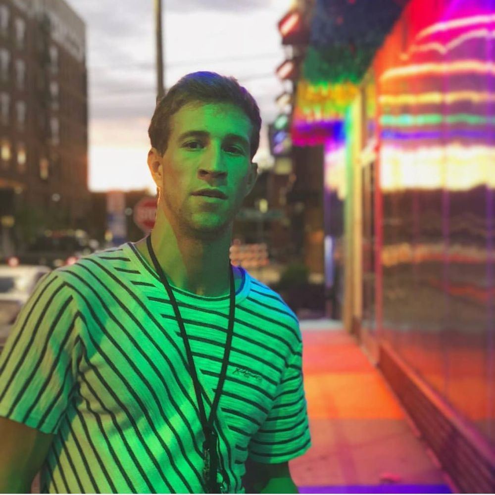 Meet your Posher, Jonny